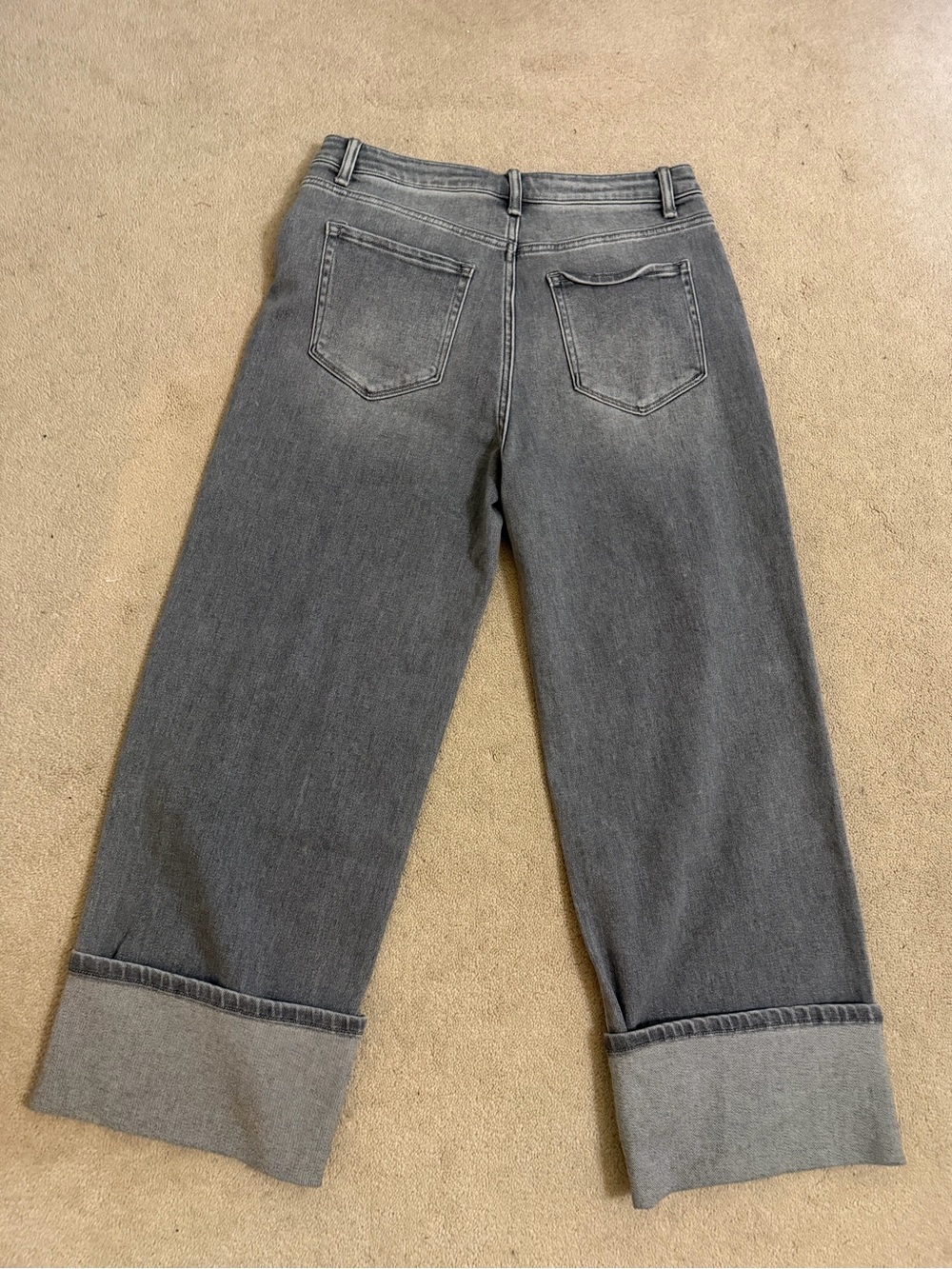VICI Washed Gray High-Rise Jeans with Cuff - Picture 2 of 8